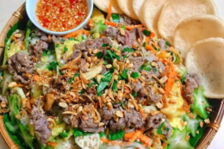 Gỏi bò bóp thấu